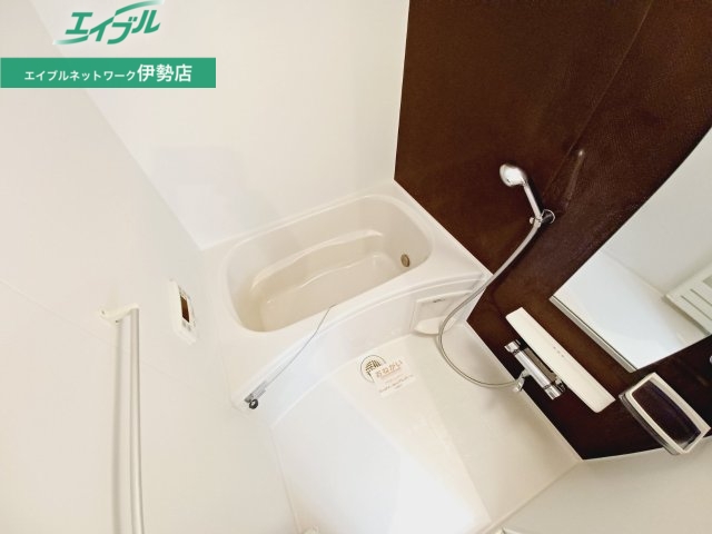 バス・シャワールーム　同型参考写真