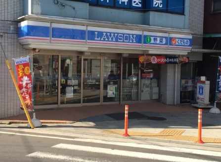 コンビニ　ローソン 横浜山元町二丁目店（コンビニ）まで383m