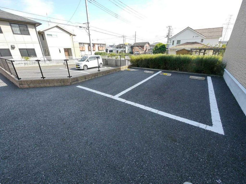 駐車場　駐車場