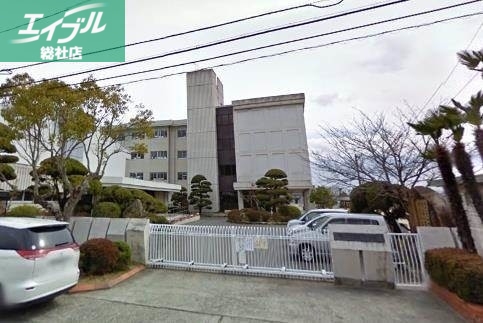 小学校　岡山市立馬屋下小学校（小学校）まで1808m