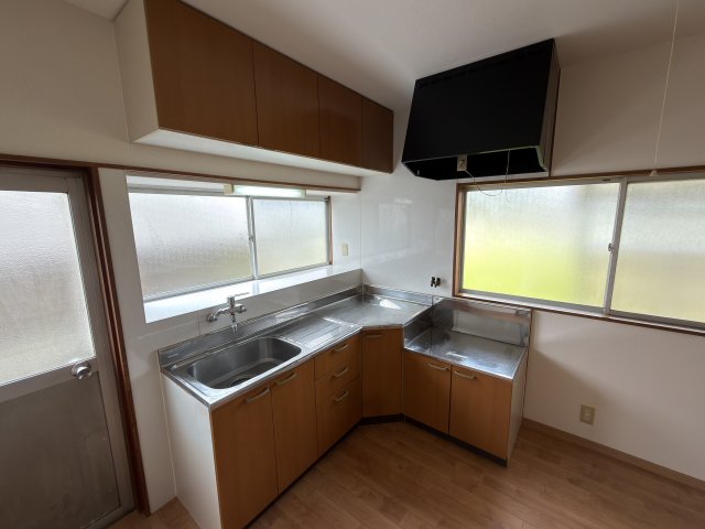 中島一戸建のキッチン写真