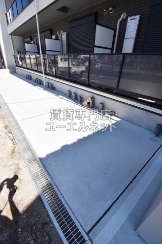 駐車場　敷地内駐車場