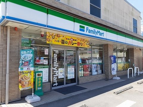 コンビニ　ファミリーマート南沖洲５店様（コンビニ）まで500m