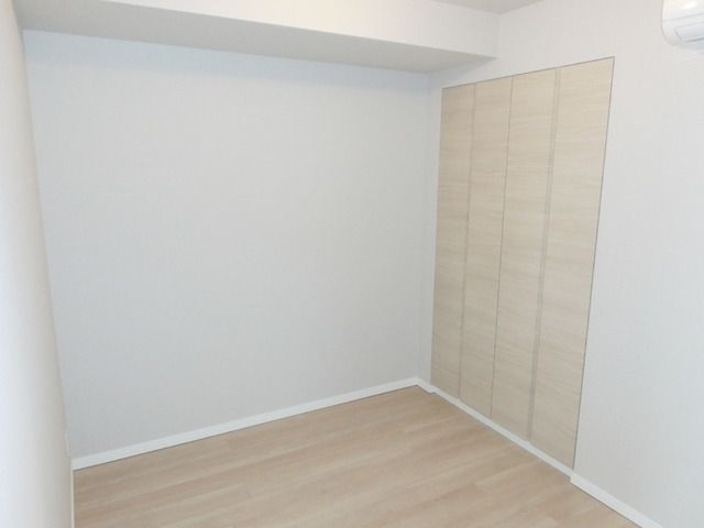その他部屋・スペース　★洋室４帖のお部屋になります★