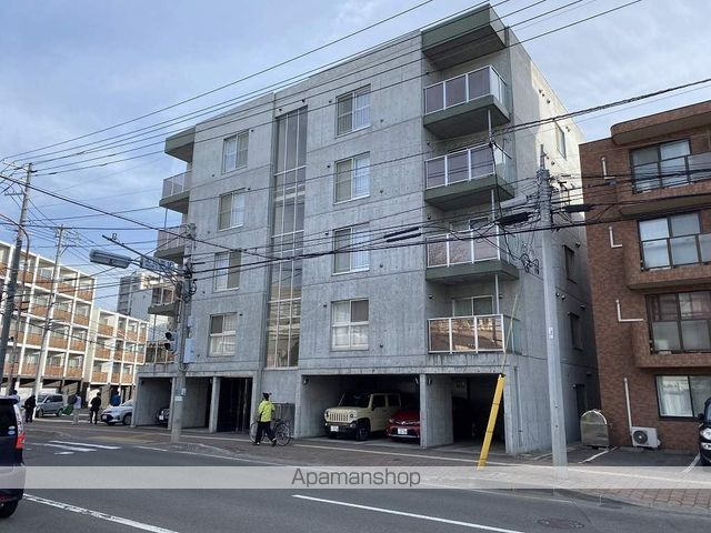 プレジャー桑園の外観写真