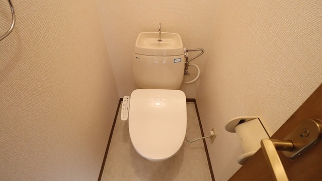 トイレ　★温水洗浄暖房便座★
