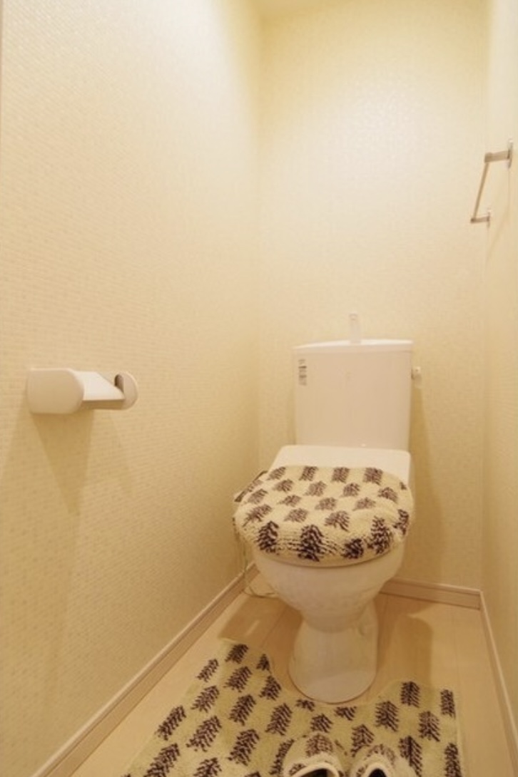 トイレ　トイレです。（モデルルームです。）