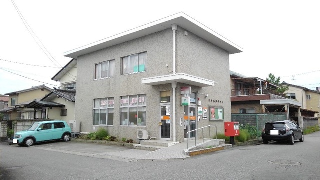 郵便局　富山富田郵便局（郵便局）まで1100m