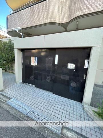 クロスロードの外観写真