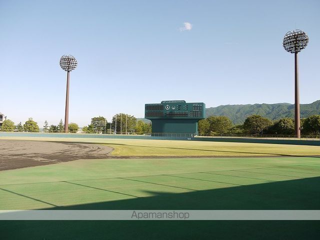 その他　諏訪湖スタジアム（その他）まで994m