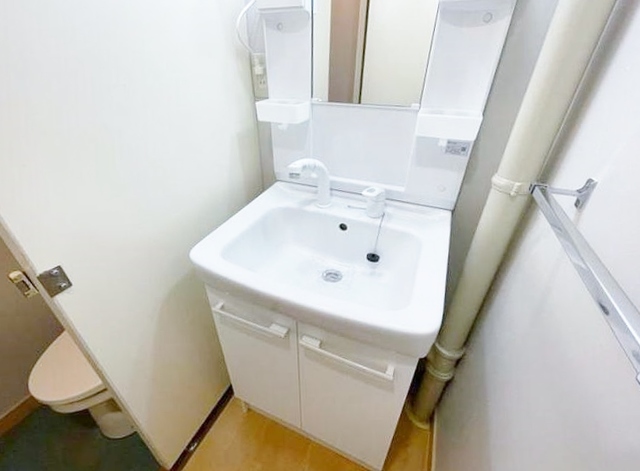 洗面設備　他の号室の御写真です。