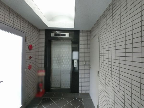 ロビー