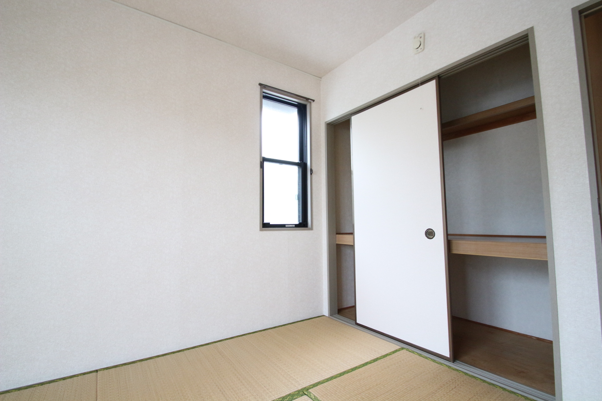 収納　同建物別号室