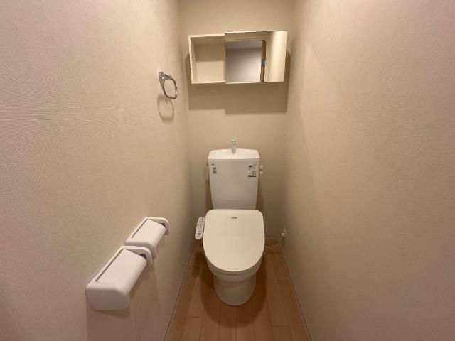 グレーシア瀬原田のトイレ写真