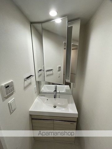 地下鉄堺筋線 北浜駅 徒歩3分 15階建 築1年の内装写真