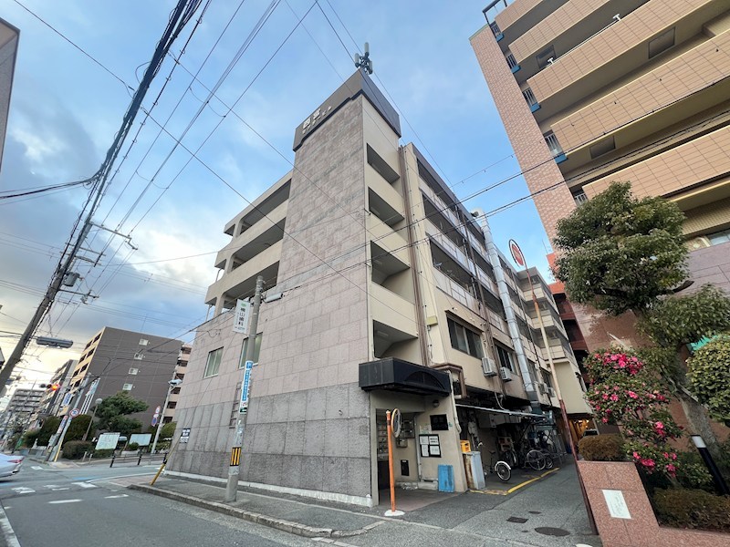 西宮センタービルの外観写真