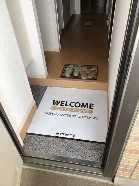 玄関　別紙参照