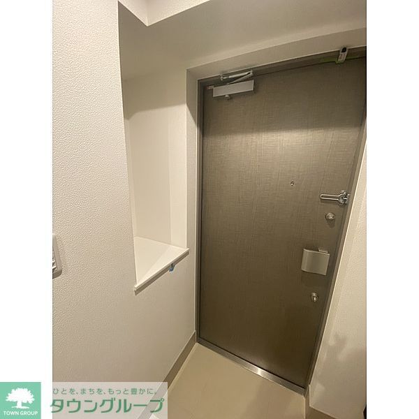 プレール・ドゥーク川崎IIの玄関写真