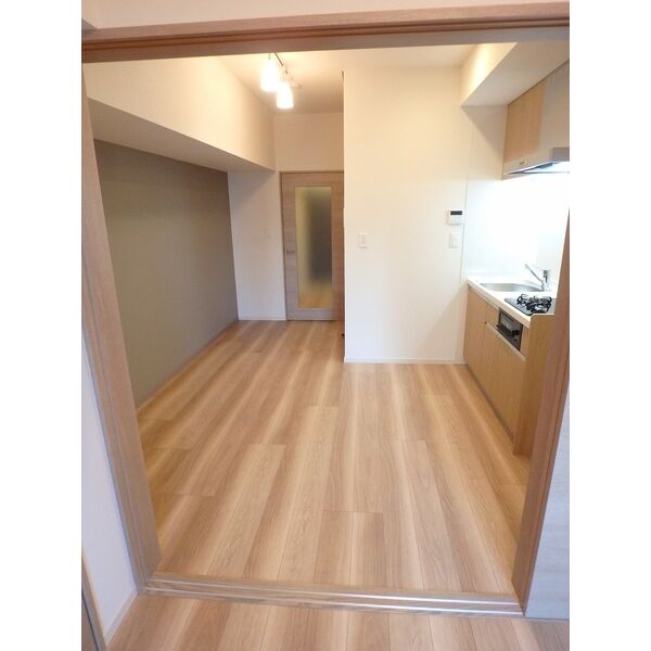 仙台市地下鉄東西線 大町西公園駅 徒歩3分 10階建 築3年の内装写真
