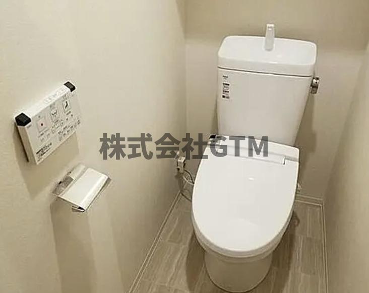 ＪＲ中央線 大久保駅 徒歩4分 15階建 築8年のトイレ写真
