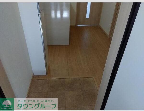 スカイハーツ新田の玄関写真