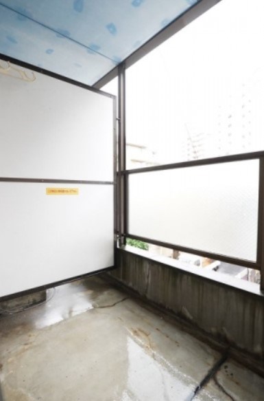東京メトロ丸ノ内線 新中野駅 徒歩2分 4階建 築36年の内装写真