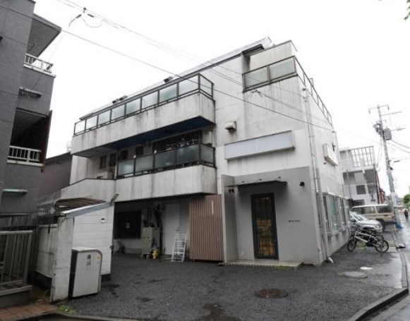 東京メトロ丸ノ内線 新中野駅 徒歩2分 築36年
