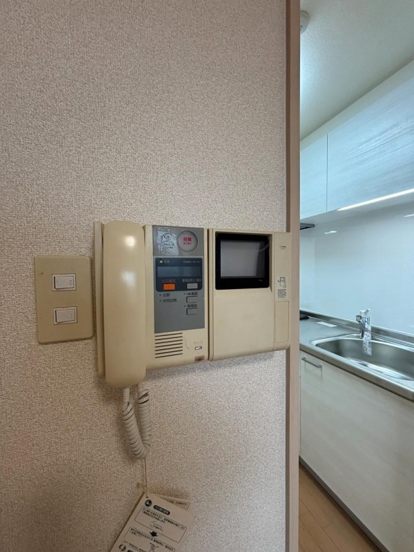 セキュリティ　８０６号室　写真