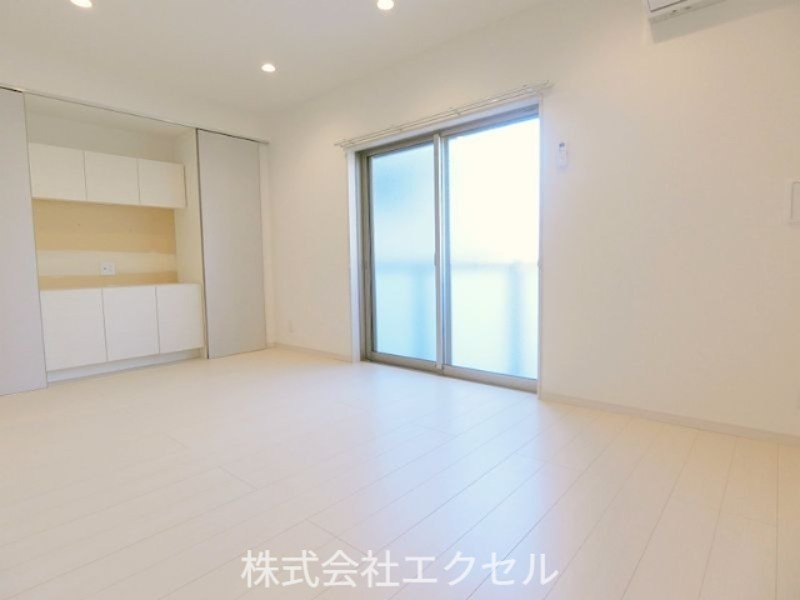 居室・リビング　明るいお部屋です。