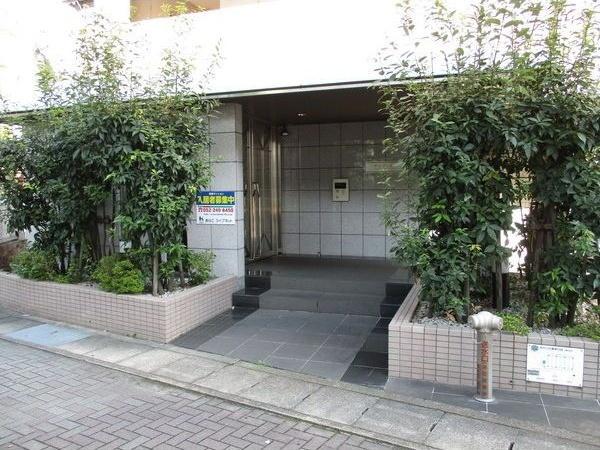 エントランス　エントランス部分