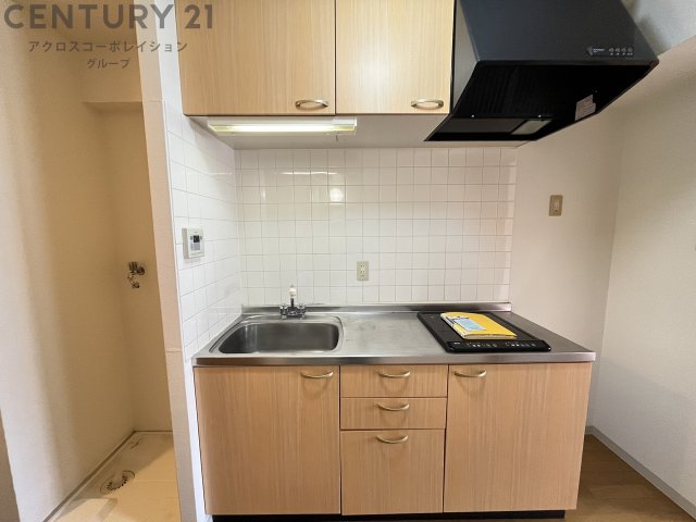 キッチン　壁付けキッチンでスペースを有効活用できます！