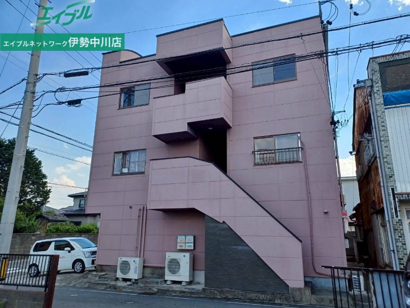 グランドハイツの外観写真