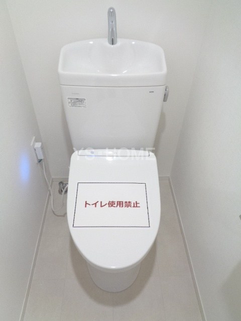 ＪＲ中央線 西荻窪駅 徒歩7分 5階建 築6年のトイレ写真