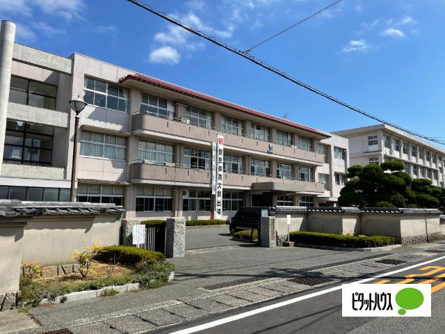 高校・高専　山口県立長府高校（高校・高専）まで923m