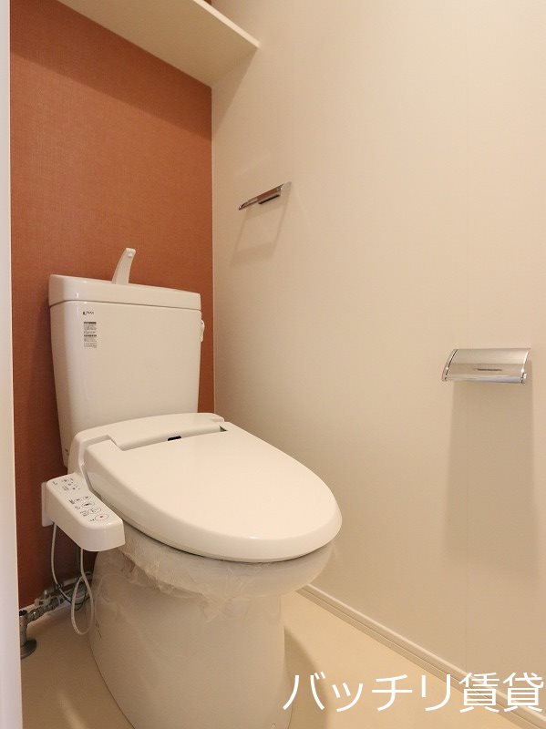 エンクレスト博多ハーモニーのトイレ写真