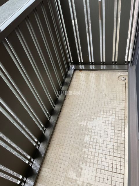 ＪＲ東海道本線 高塚駅 バス乗車時間：29分 最寄りバス停で下車 徒歩6分 2階建 築21年の内装写真