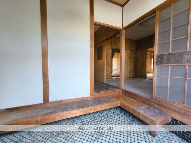 吉原W貸家の外観写真