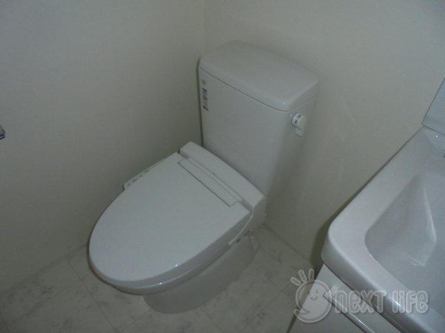 スパシエソリデ横浜鶴見のトイレ写真