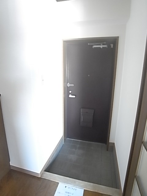 エクレール藤の玄関写真