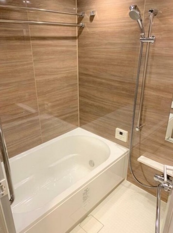 バス・シャワールーム　※他部屋参考写真