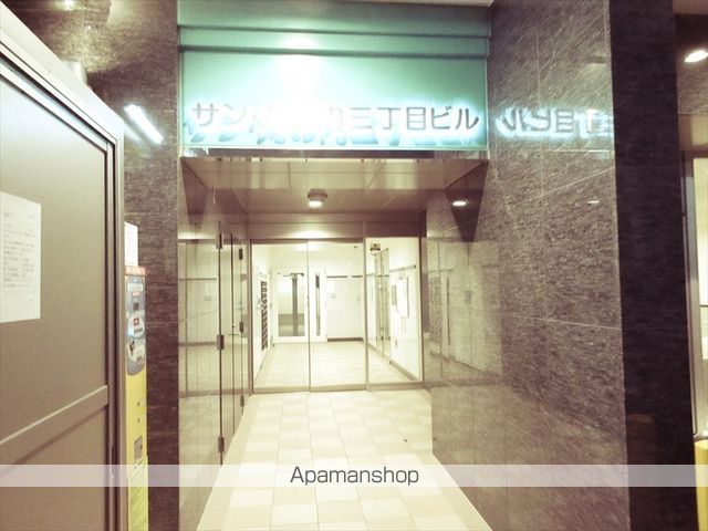 丸の内エンブルコートの外観写真