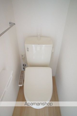 東急東横線 菊名駅 徒歩11分 5階建 築8年のトイレ写真