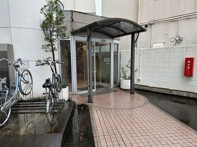 井草サマリヤマンションの外観写真