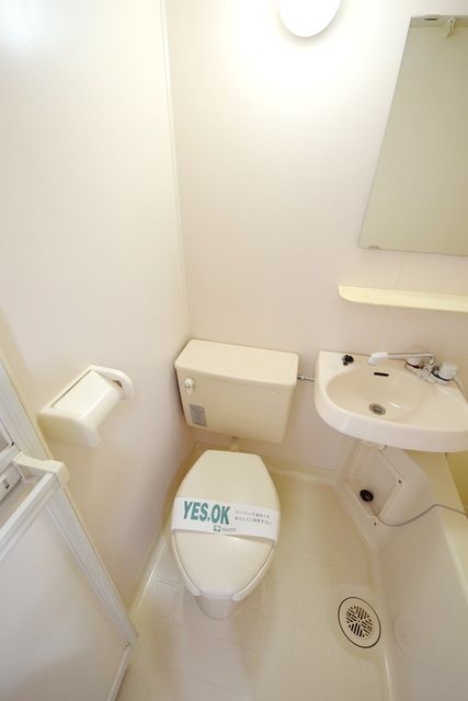 カサロサ聖蹟のトイレ写真