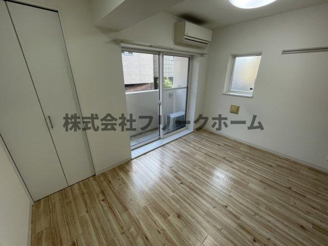ＪＲ中央線 三鷹駅 徒歩10分 3階建 築12年の内装写真