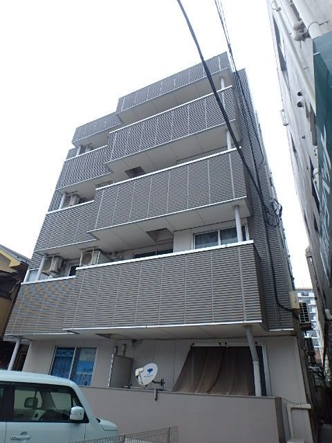 エントランス　外観