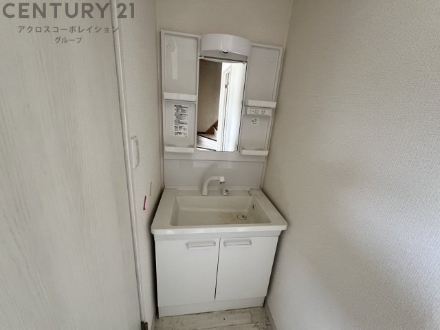 洗面設備　洗髪洗面化粧台付き♪