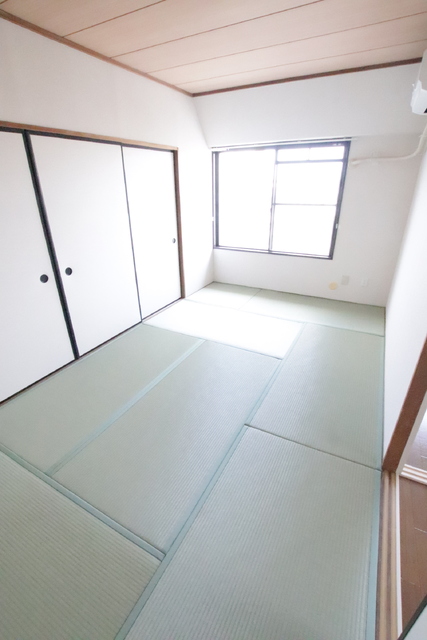 その他部屋・スペース　７．５帖の和室です♪