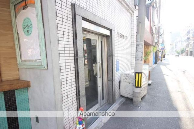 広島電鉄宇品線 袋町駅 徒歩5分 5階建 築41年の外観写真
