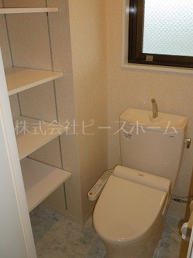 トイレ　※別号室参考写真